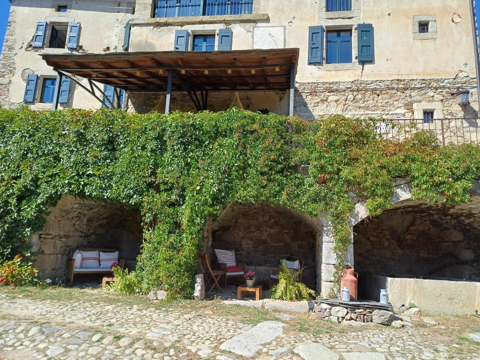 Le Chateau Brangoly (Adults Only) Enveitg 외부 사진